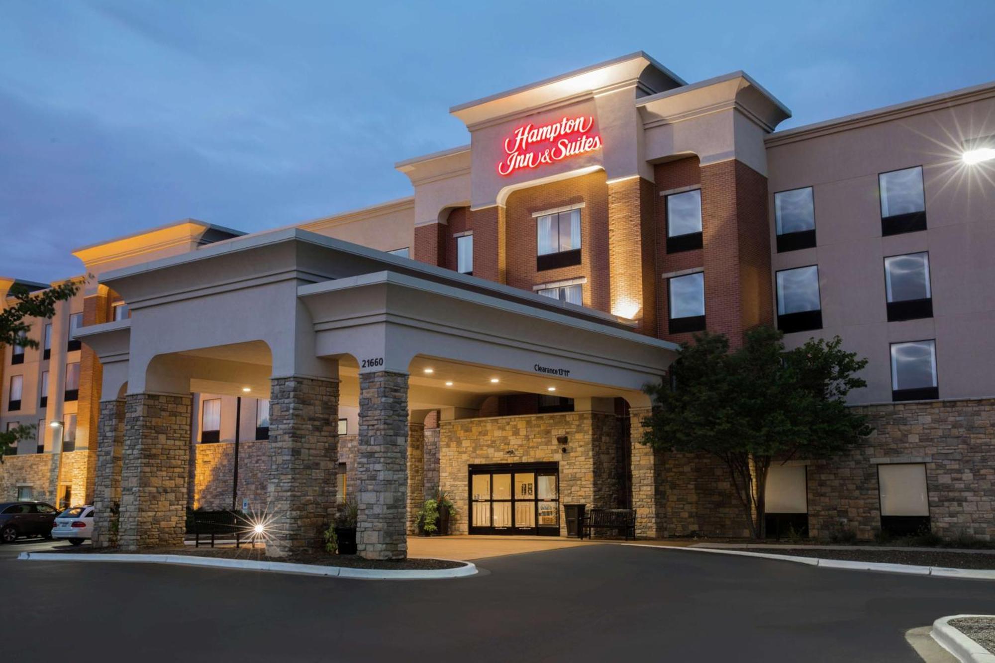 Hampton Inn & Suites Chicago Deer Park Dış mekan fotoğraf